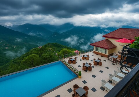 Astra Resort and Caffe