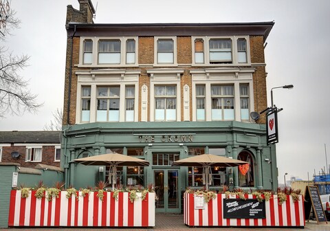 PubLove The Crown, Battersea