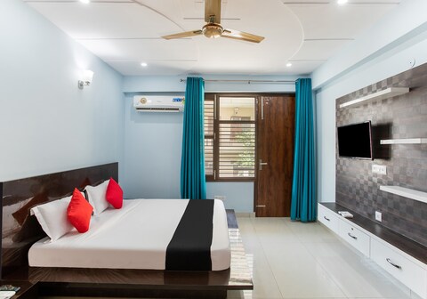 Capital O Harish Residency