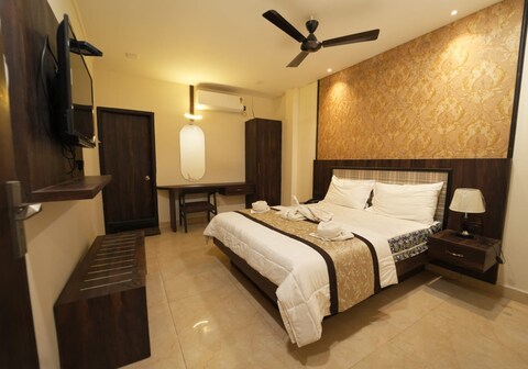 Hotel One Town Prime