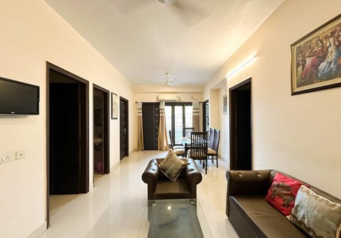 Bodhisattva Sarnath | Entire 3BHK Apartment