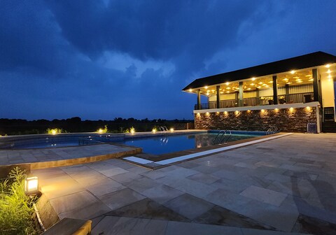 Tathastu Farms Resort