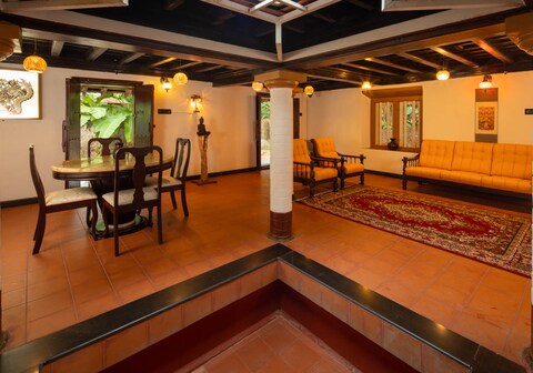 Kunnampath Heritage Nalukettu