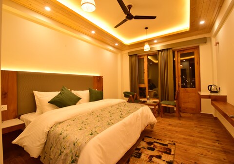 The Alpine Escape, Manali