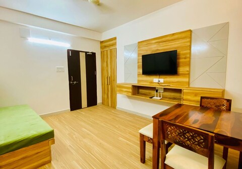 Saifuddins comfort Retreat