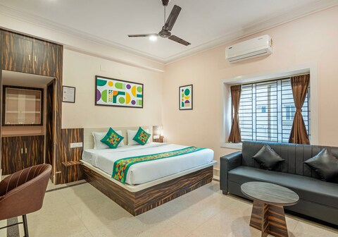 Treebo Sri Krishna Palace