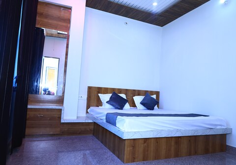 Hotel Shiv Shakti palace