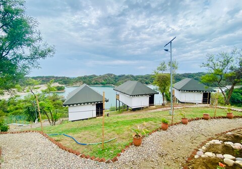 Jungle Lodge thana Hoshiarpur