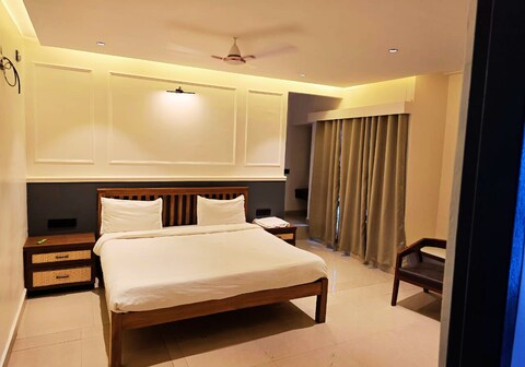 Hotel Vyanjan Restaurant