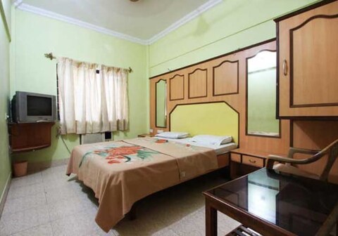 Hotel Shree Damodar Regency