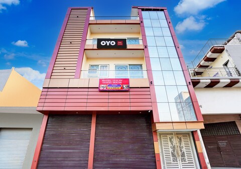 SPOT ON Hotel Luxury