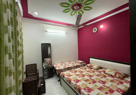 Vaidehi Guest House