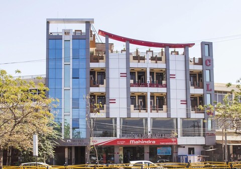 Hotel Kingdom Palace