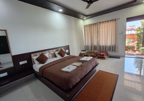 TCF Resort - (The Countryside Forest Resort)