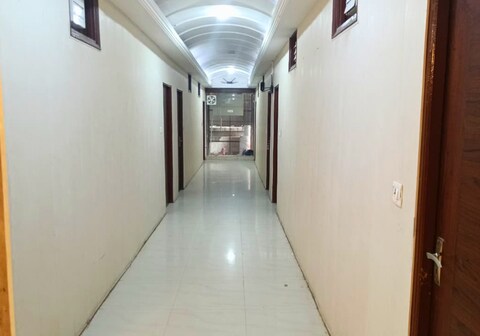 JR ROOM'S