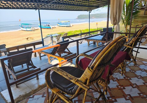 Kashinath Beach Huts