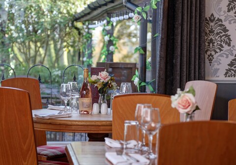 The Judds Folly Hotel, Sure Hotel Collection by Best Western