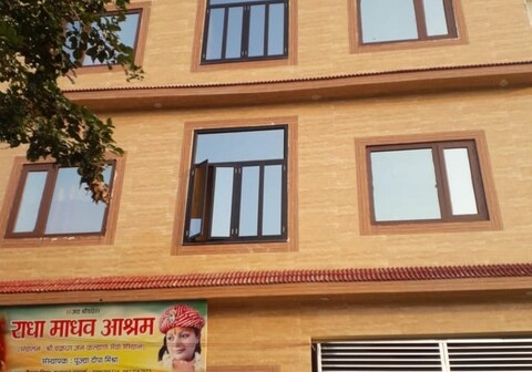 RADHA MADHAV ASHRAM
