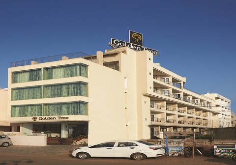 Hotel Golden Tree