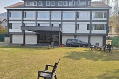 Hotel New Park, Srinagar Hotel New Park, Srinagar