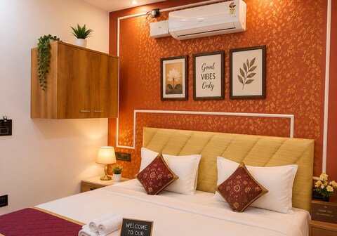 Aaradhya Inn