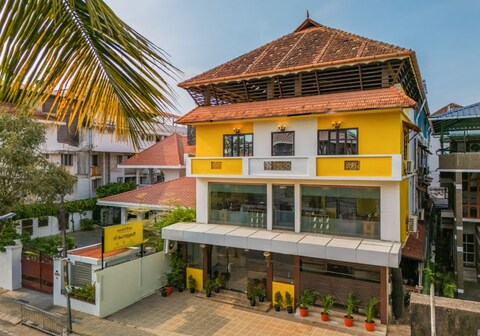 The Hosteller Fort Kochi, Ocean Edge