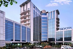 Skycity Hotel, Gurgaon Skycity Hotel, Gurgaon