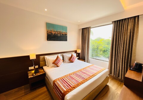 Hotel Aurelia Residency Lucknow