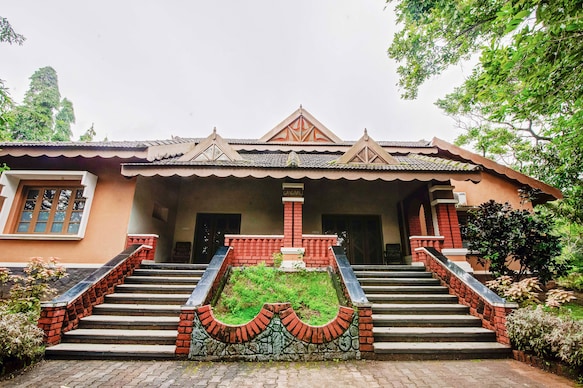 Om Beach Resort by Jungle Lodges