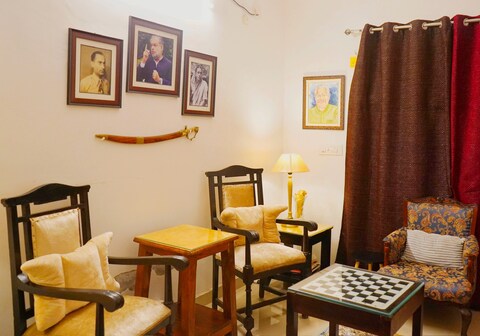 Forest Nook | Charming mountain view 2BHK