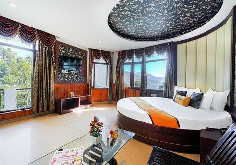 Pax Hotel Sunrise Inn | Mall Road | Dalhousie