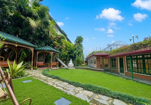 The Garden Courtyard