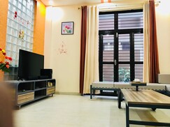 Grace Villa, Wai Grace Villa, Wai