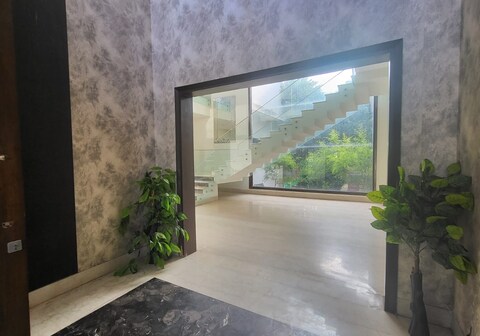 4BHK Rolling Luxury Villa