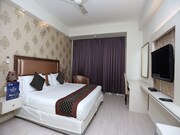 OYO 10965 Emblem Hotel, Delhi OYO 10965 Emblem Hotel, Delhi
