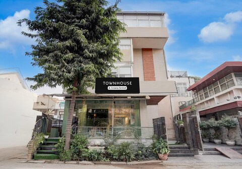 Super Townhouse Millenium City Centre