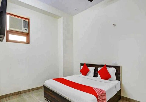 Hotel Sky Bird