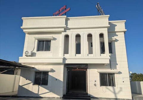 Hotel O TULIPS LODGING & BOARDING