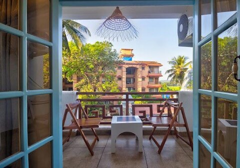 Pajaros Blu Calangute