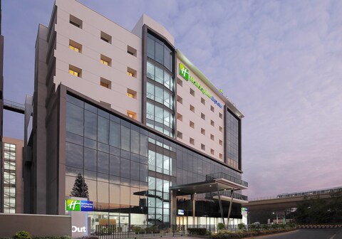 Holiday Inn Express Bengaluru Yeshwantpur