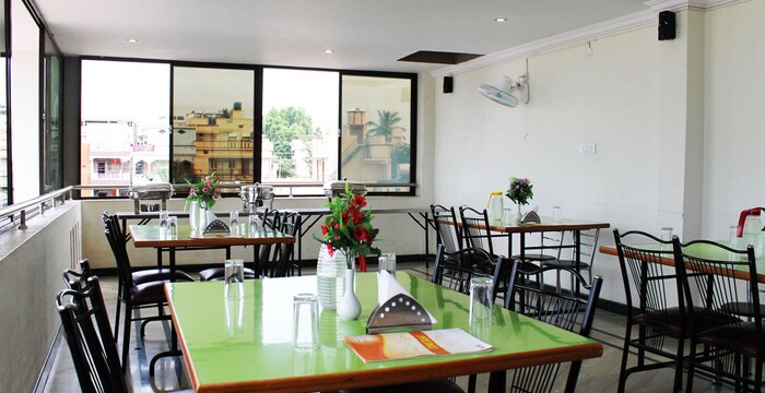 Restaurant2