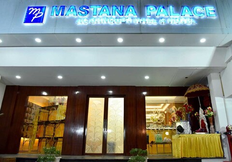 Hotel Mastana Palace