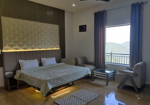 Jaitak Resort By Pine Hospitality Services