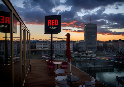 راديسون ريد هوتل، فيينا