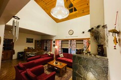 Aashirwad Homestay | Rooms & Kitchen, Kullu Aashirwad Homestay | Rooms & Kitchen, Kullu