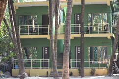 Coconut garden beach house, Tarkarli Coconut garden beach house, Tarkarli