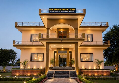 Hotel Vrindavan Paradise & Resort