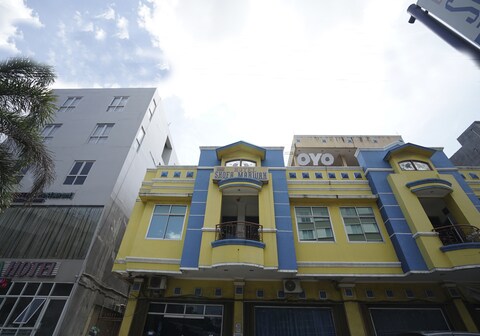 Super OYO 1173 Hotel Shofa Marwah