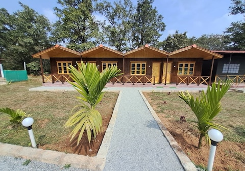 Dandeli Cheetah Jungle Stay Resort
