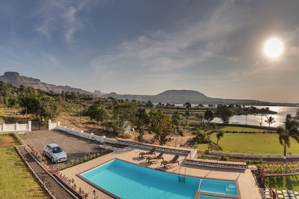 SaffronStays The White Castle